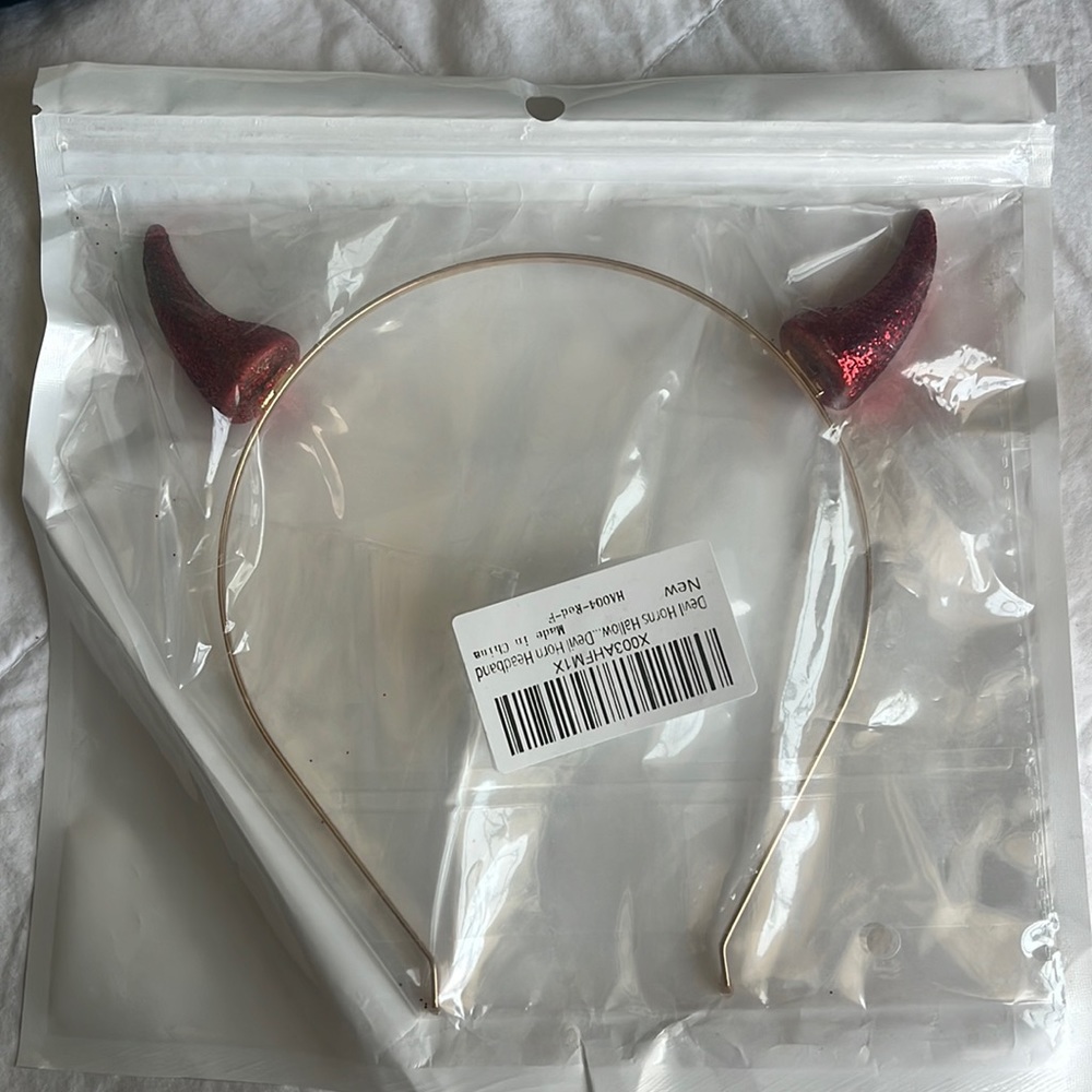 BRAND NEW Sparkly Devil Horn Headband
